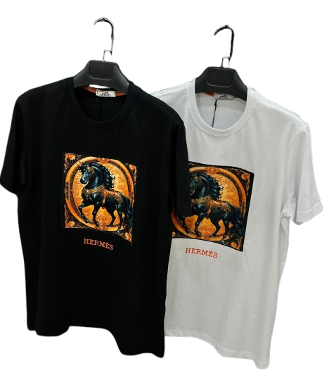 Ornate Horse Graphic T-Shirt